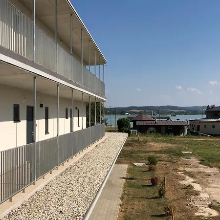 Portside Apartment Tihany